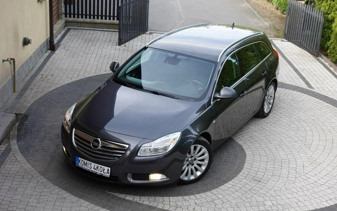 Opel Insignia cena 24900 przebieg: 215000, rok produkcji 2009 z Zakroczym małe 232